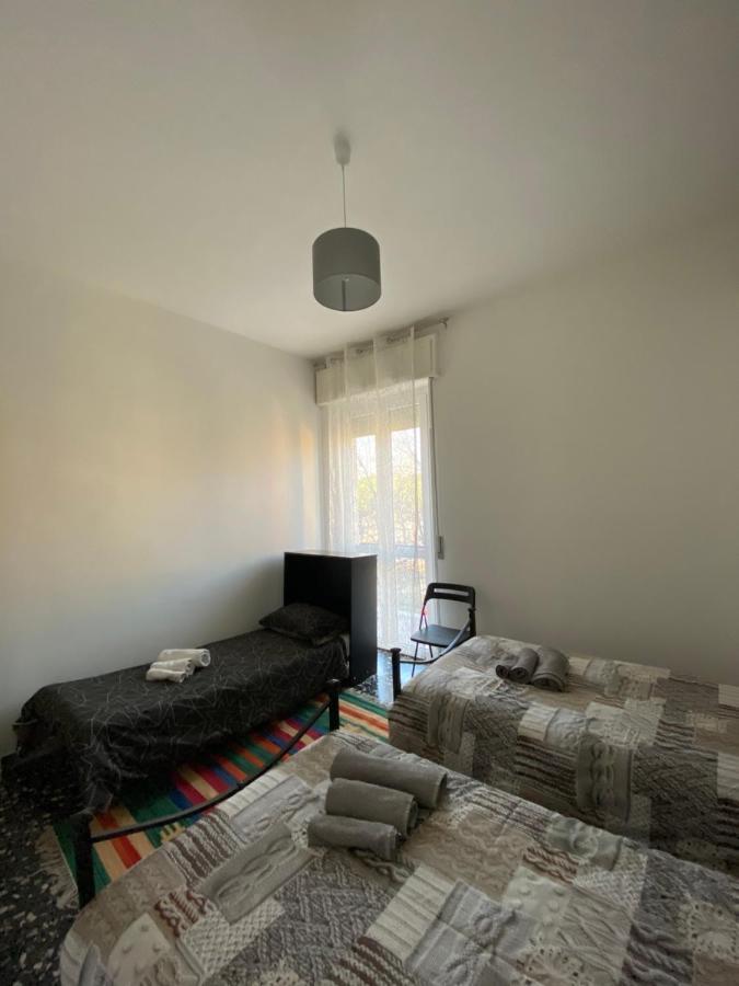 Verona Guest House ภายนอก รูปภาพ