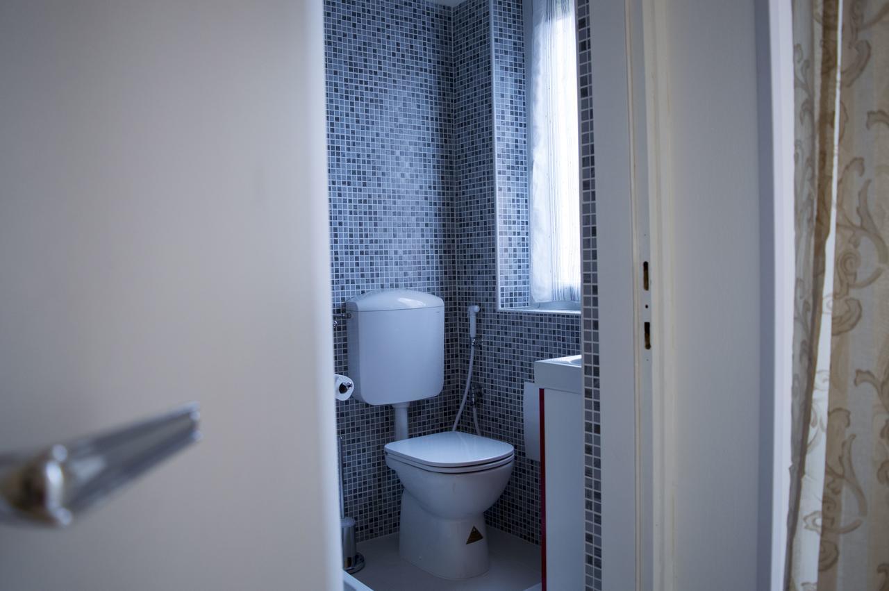 Verona Guest House ภายนอก รูปภาพ