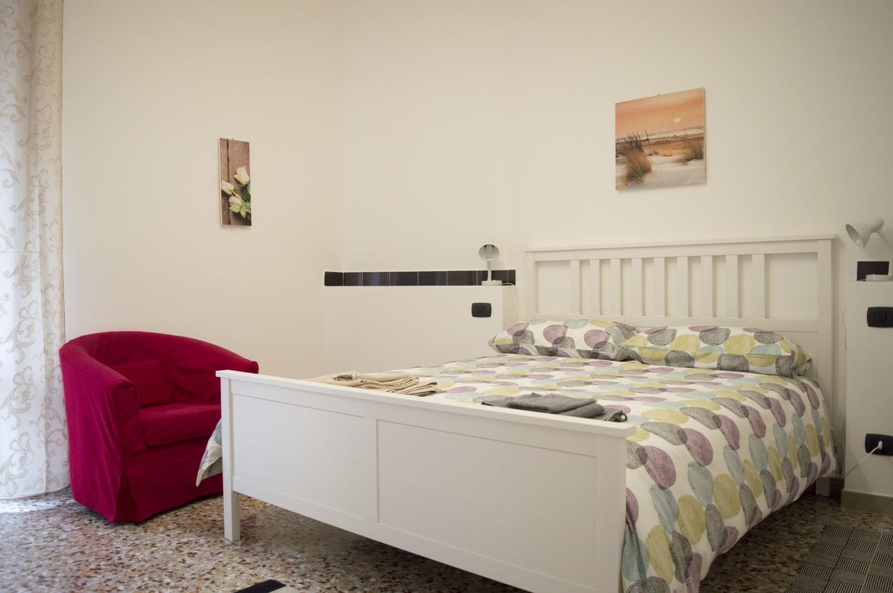Verona Guest House ภายนอก รูปภาพ